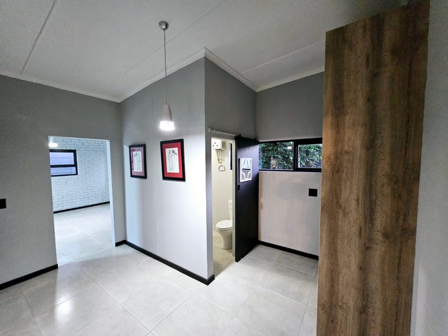 5 Bedroom Property for Sale in Stilbaai Wes Western Cape